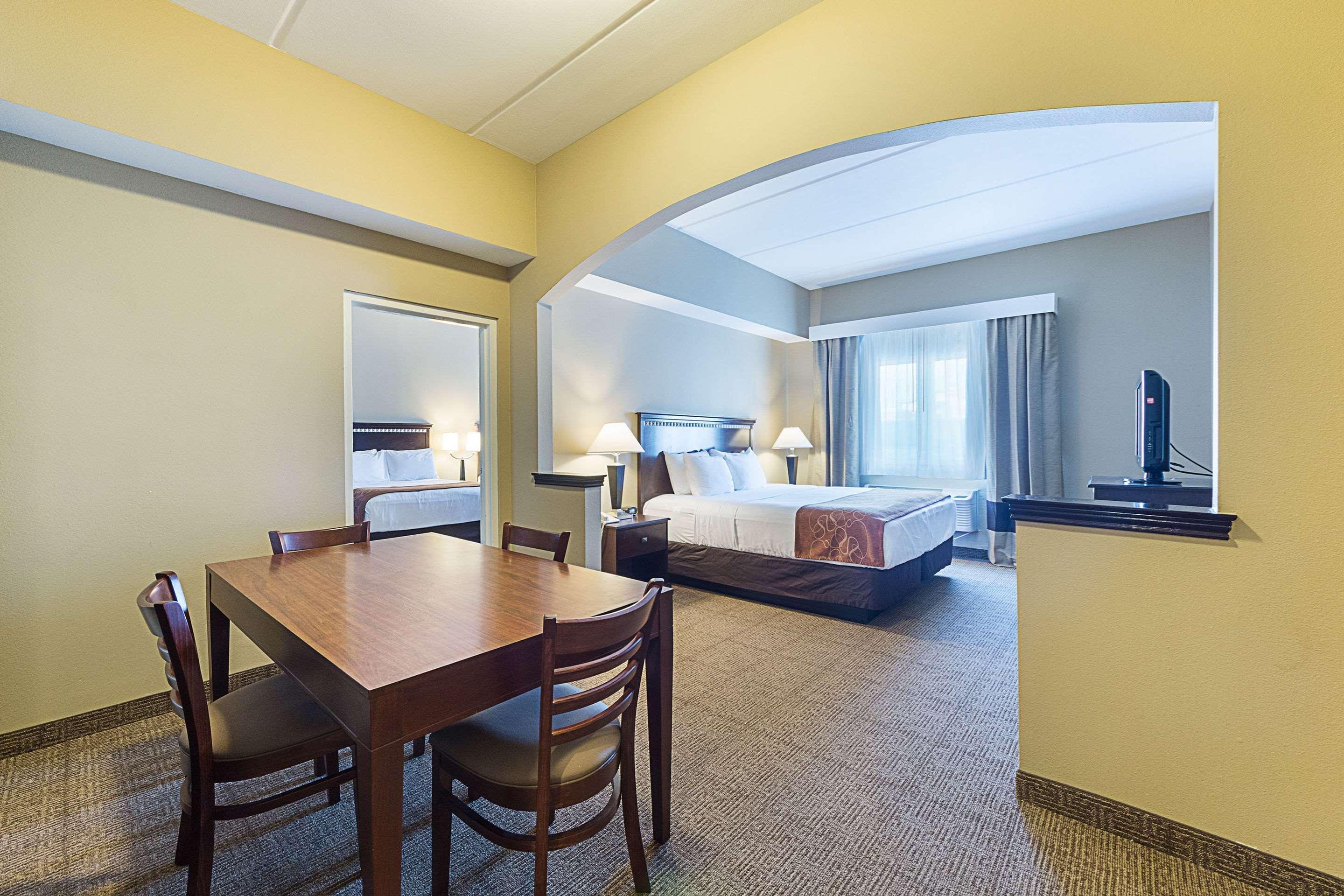 Comfort Beachside Hotel 3*