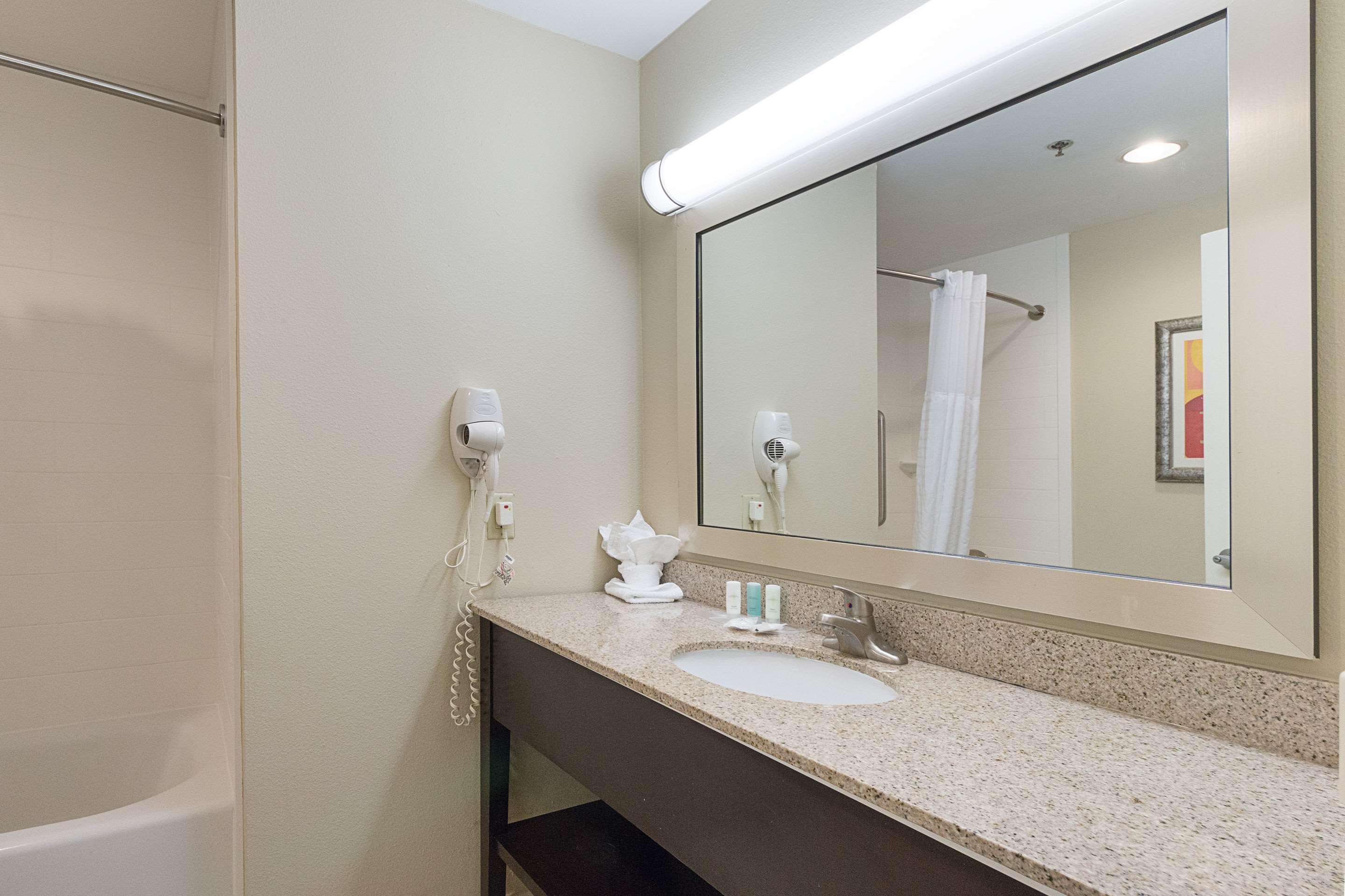 Hotel Comfort Beachside 3*