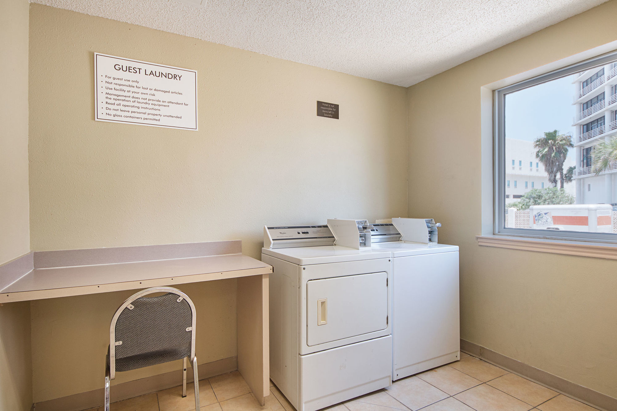 Hotel Comfort Beachside